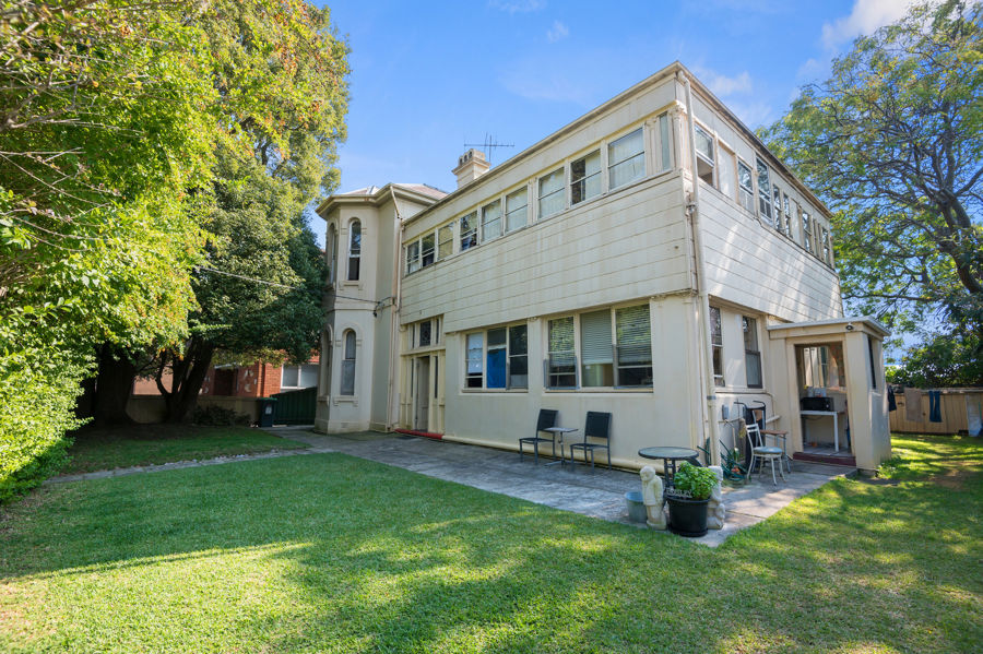 48 Fort Street, Petersham > Travers Gray Real Estate