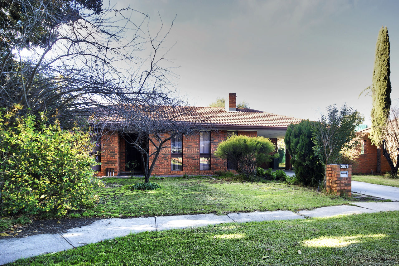 307 Victoria Street, Deniliquin > Big River Real Estate