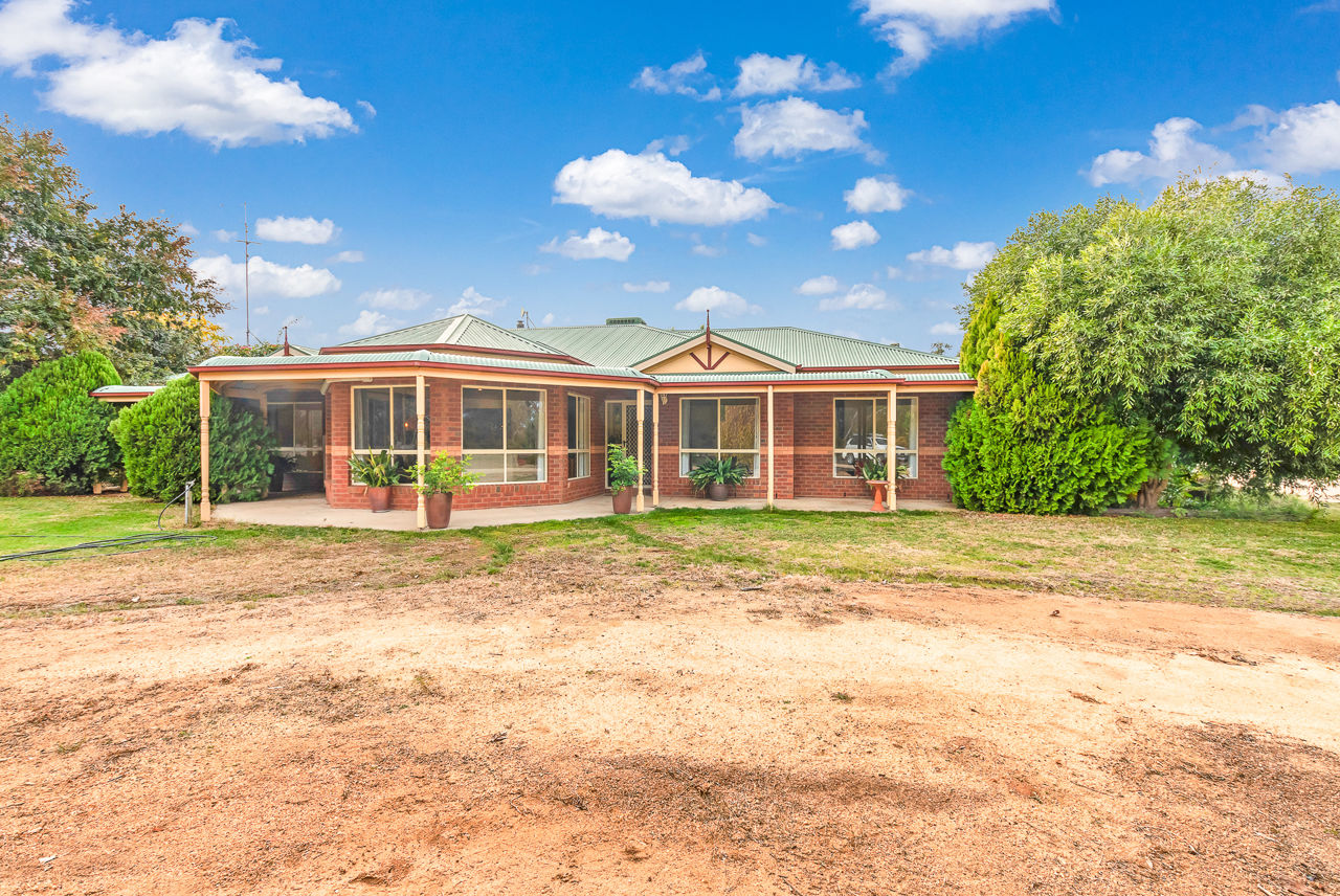 48 Moama Street, Mathoura > Big River Real Estate