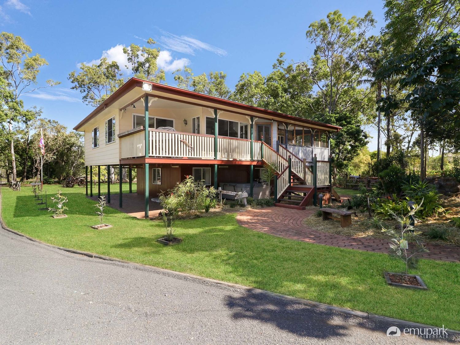 11 Keppel Sands Road, Tungamull > Emu Park Real Estate