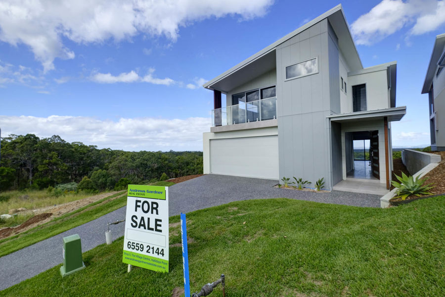 45 Eastern Valley Way, Tallwoods Village > Andrews Gardner Real Estate