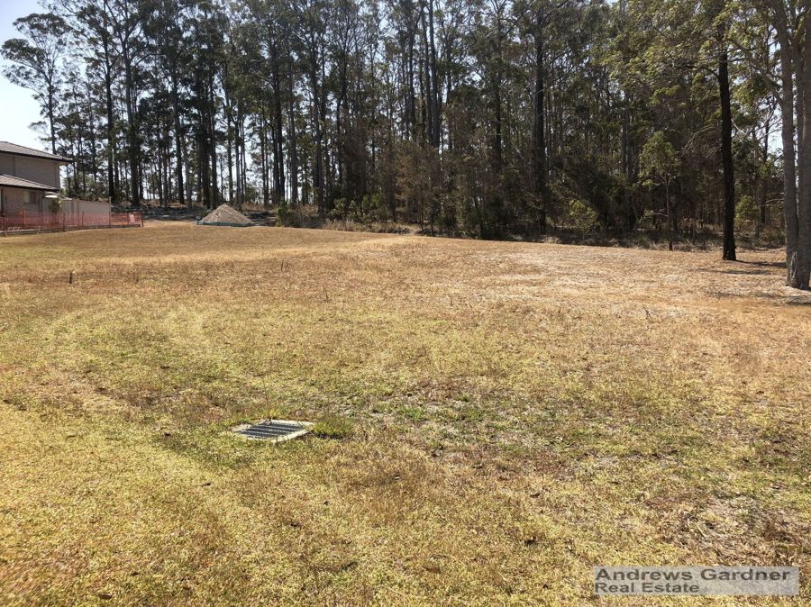 31 Grangewood Avenue, Tallwoods Village > Andrews Gardner Real Estate