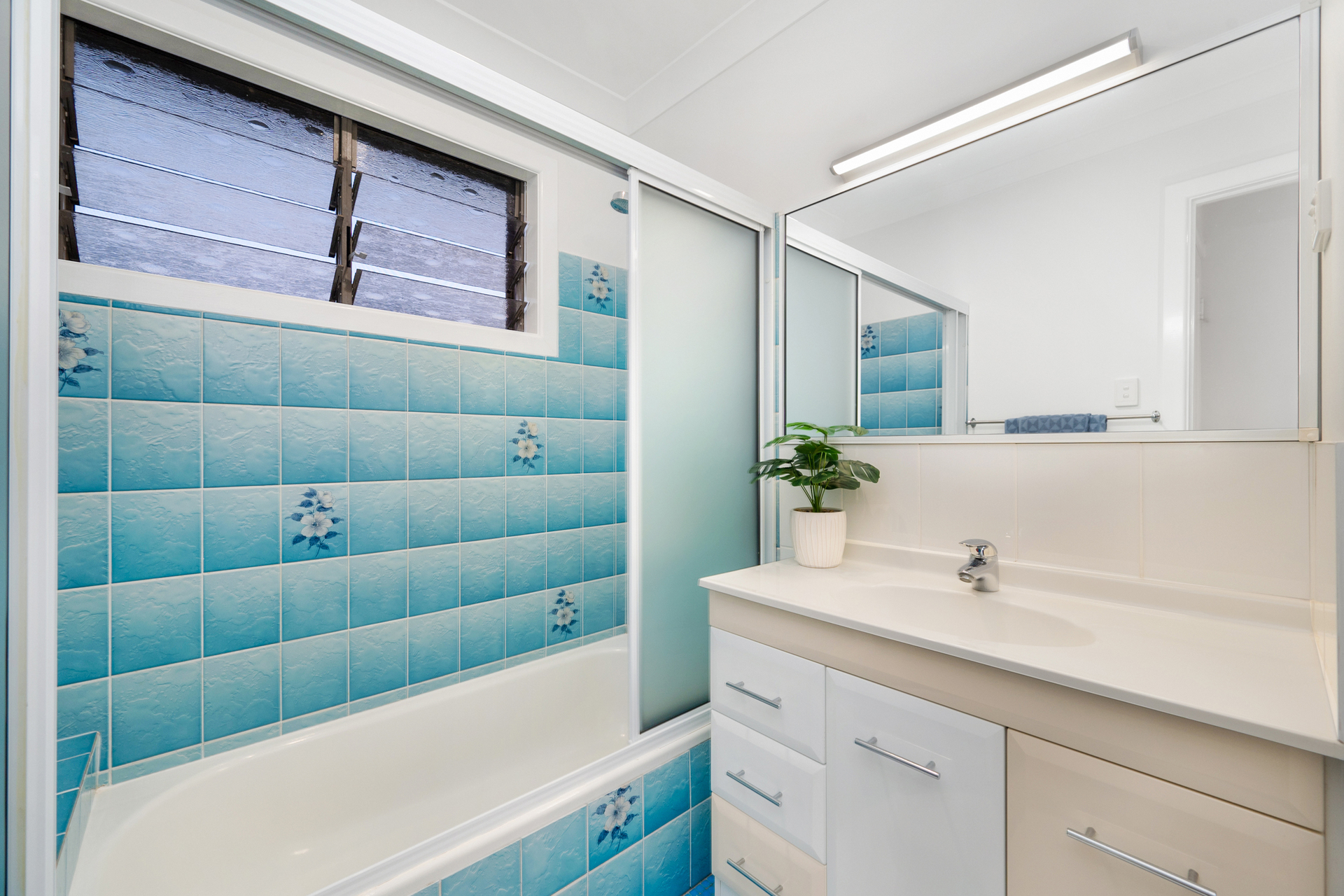 Open for inspection in Wulguru