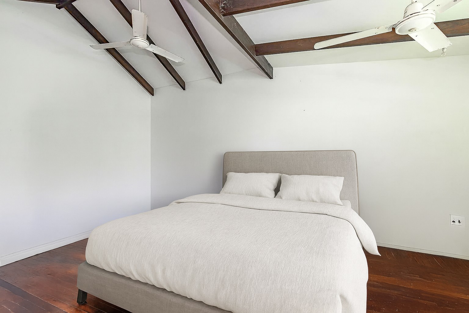 Picnic Bay Properties Sold