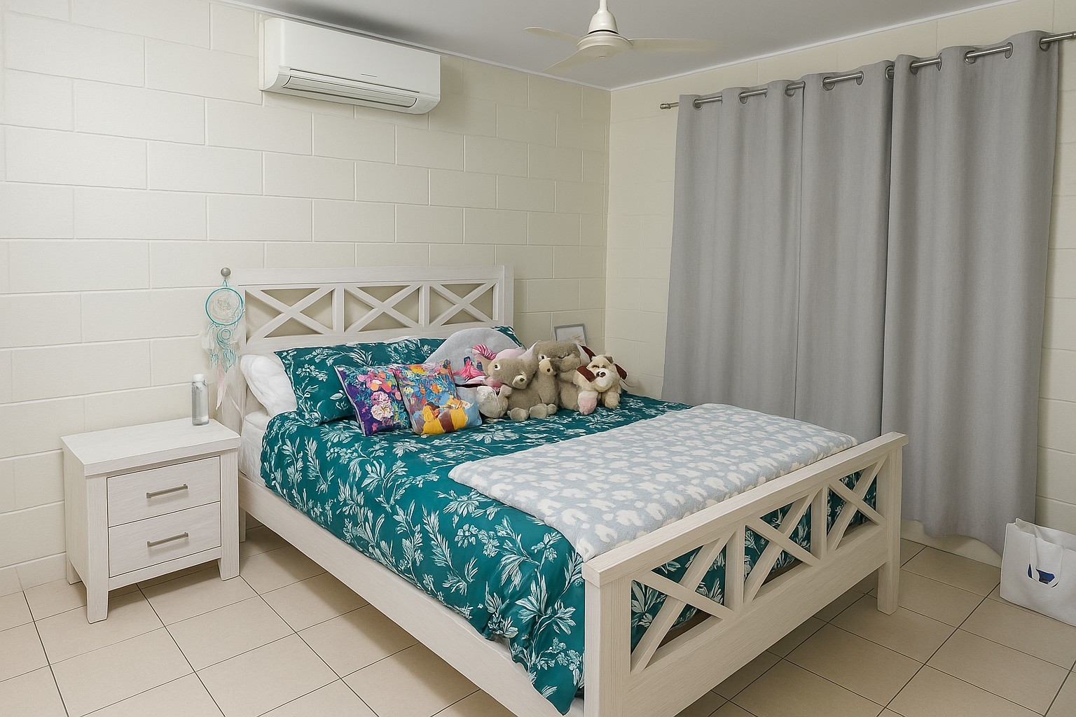 Open for inspection in Currajong