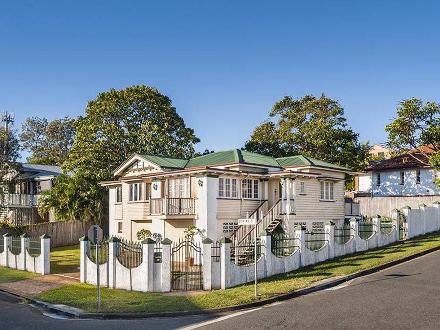 30 Brinawa Street, Camp Hill > QPSR Realty Brisbane