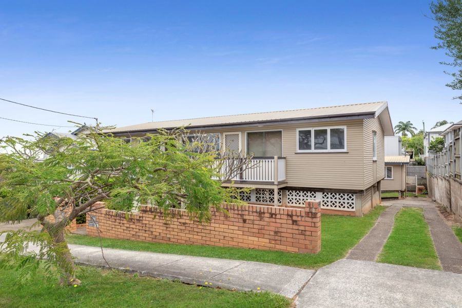 Property in Wooloowin - $450 per week