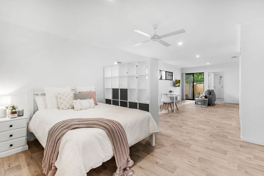 Property in Coopers Plains - $430 per week