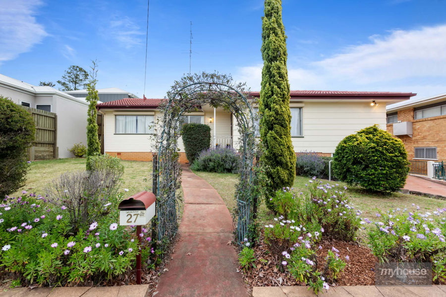 27 Hoey Street, Kearneys Spring > myhouse realty Toowoomba