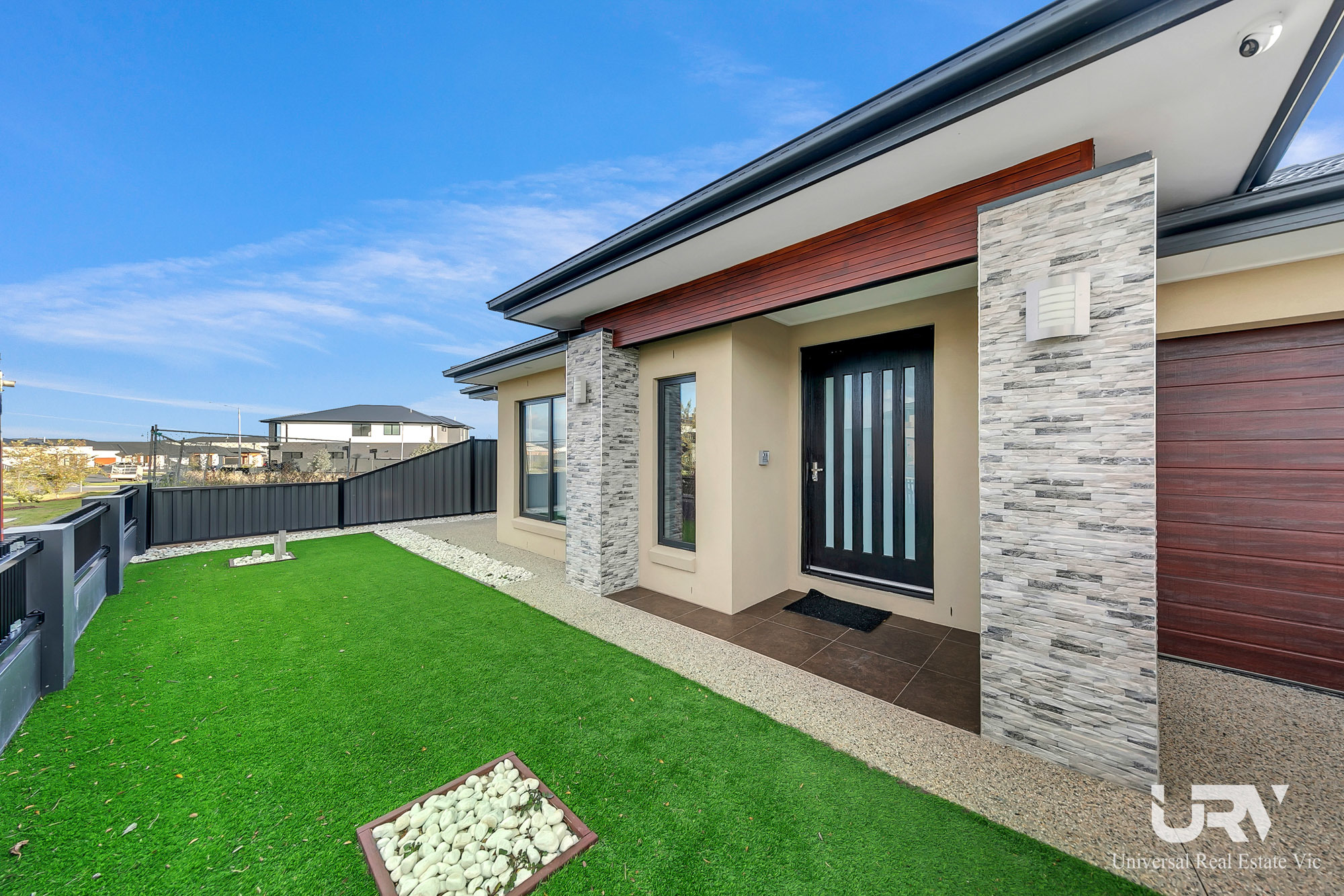 19 Fennel Street, Mickleham > Universal Real Estate Vic