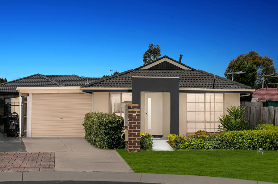 1/6 Clacton Court, Craigieburn > Universal Real Estate Vic