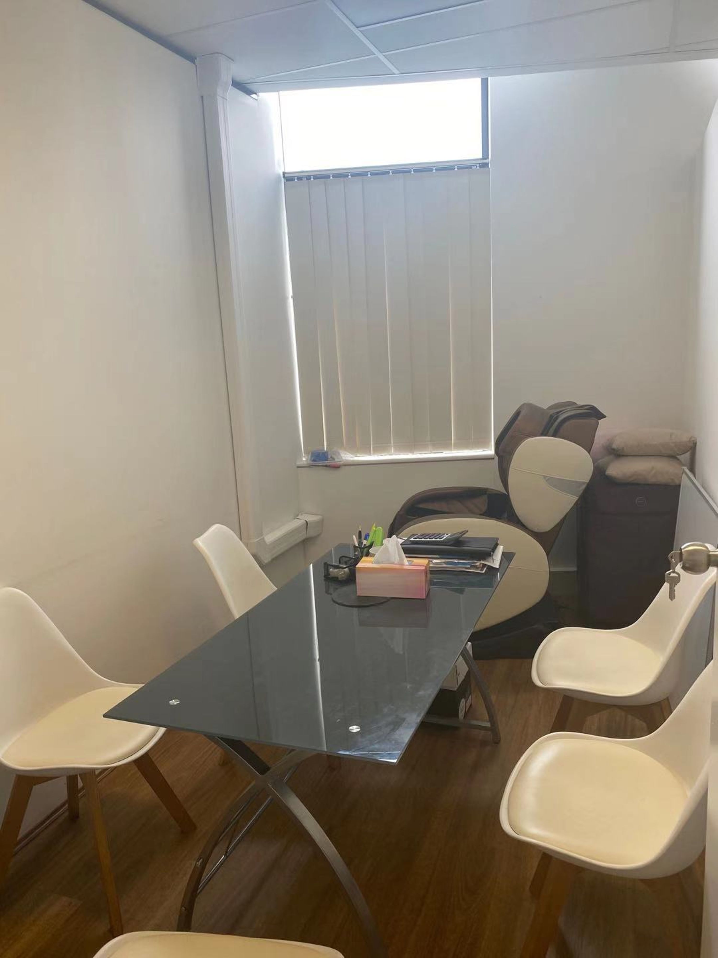 Suite 40 223 Calam Road, Sunnybank Hills > Yong Real Estate Corporate