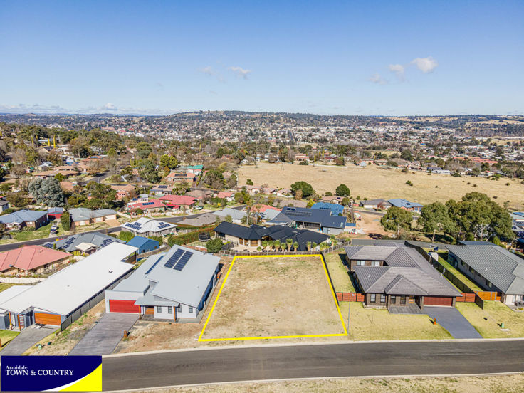 20 Grandview Crescent, Armidale > Armidale Town & Country Real Estate