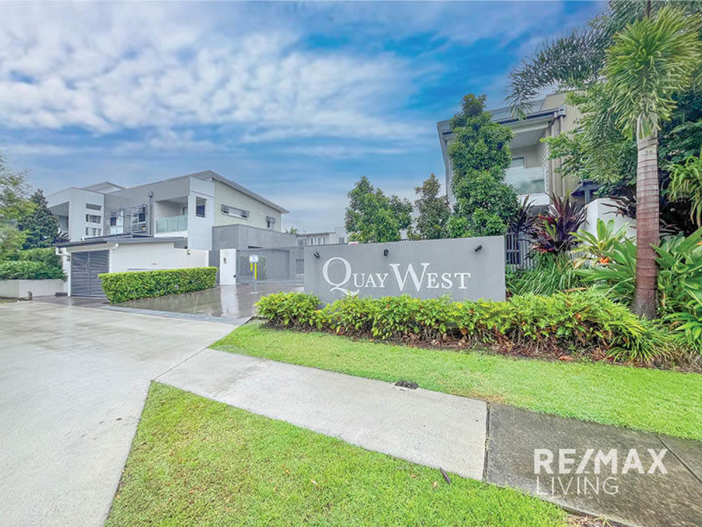 12/50 Compass Drive, Biggera Waters > RE/MAX Living