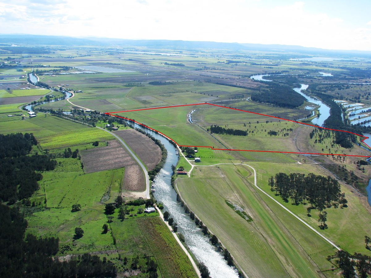 Lot 10 North Bank Road, Palmers Island > Real Estate Of Distinction