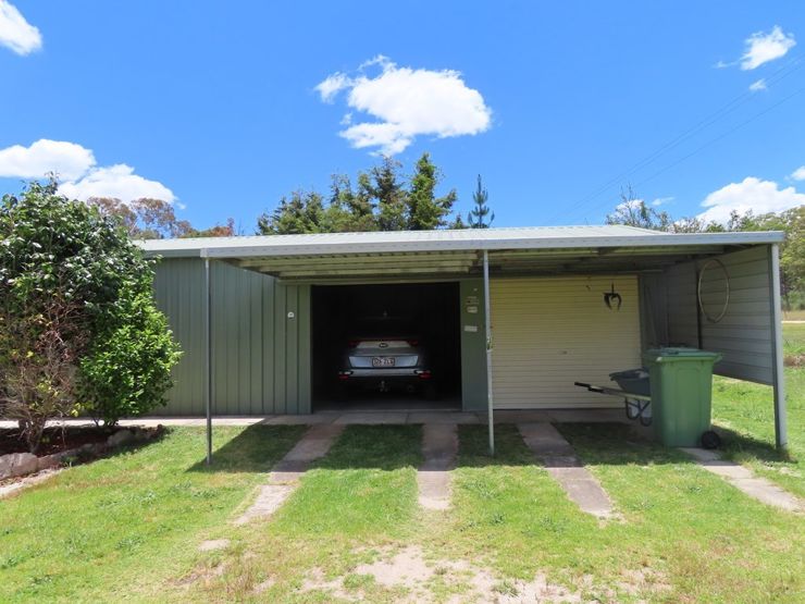 42 Vallah Road, Stanthorpe > Crisp Real Estate