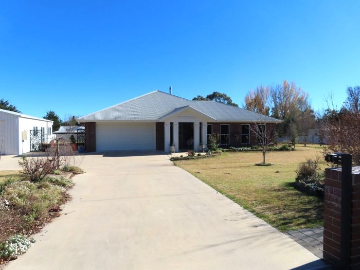 Property in Stanthorpe - $998,000