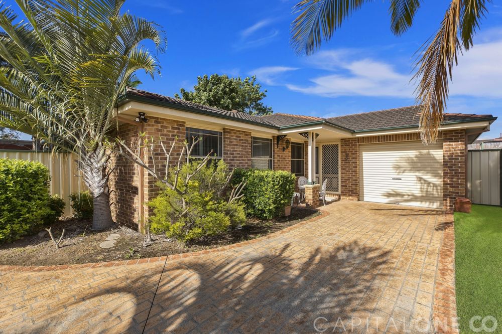 18a Oxford Drive, Lake Haven > Capital One Real Estate