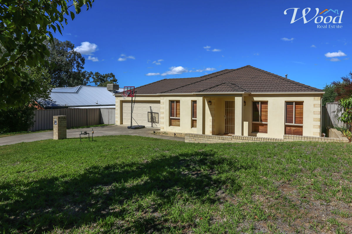 19 Kirkpatrick Court (Norris Park), Albury > Wood Real Estate