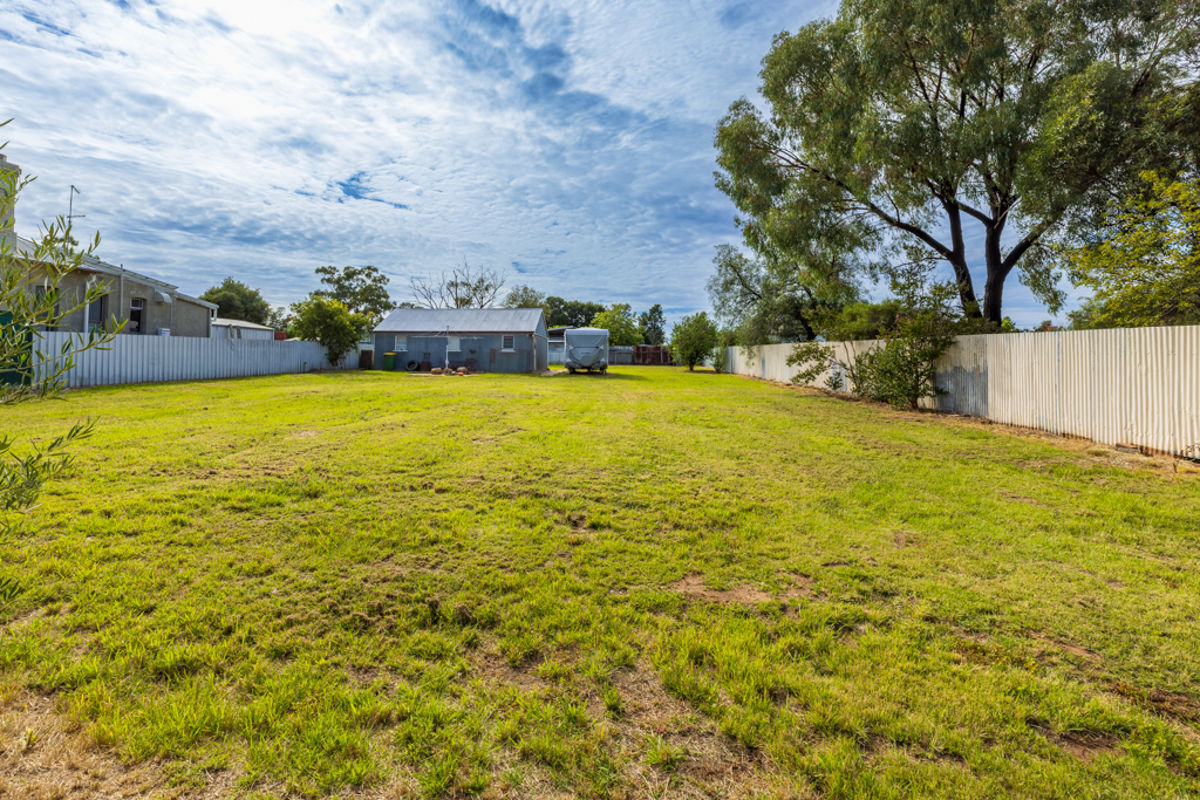63 Ivor St, Henty > Wood Real Estate