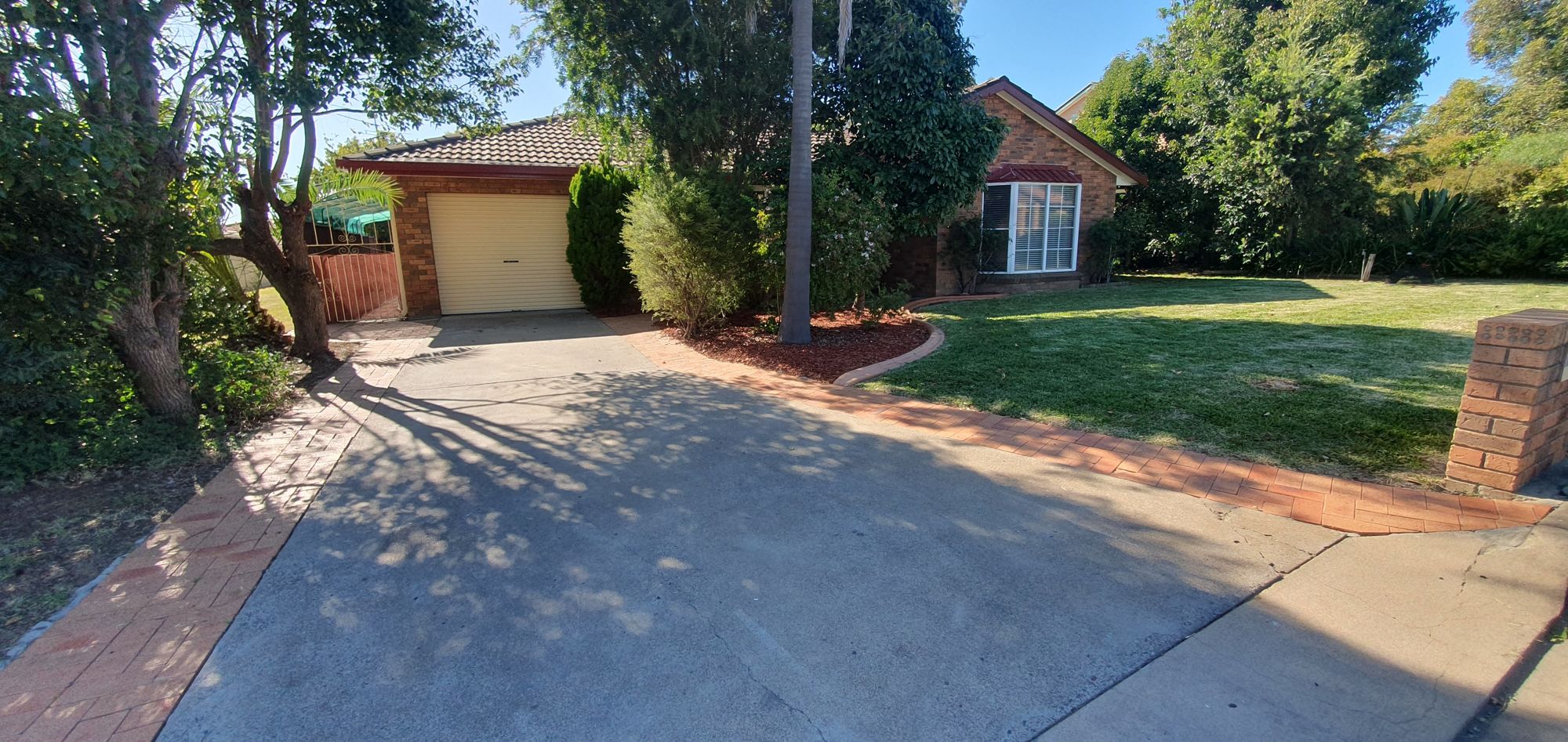 24 Kurrajong Street, Tamworth > Burke and Smyth