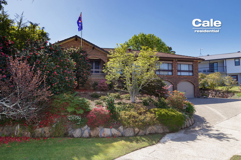 7 Thorn Place, North Rocks > Cale Property Agents
