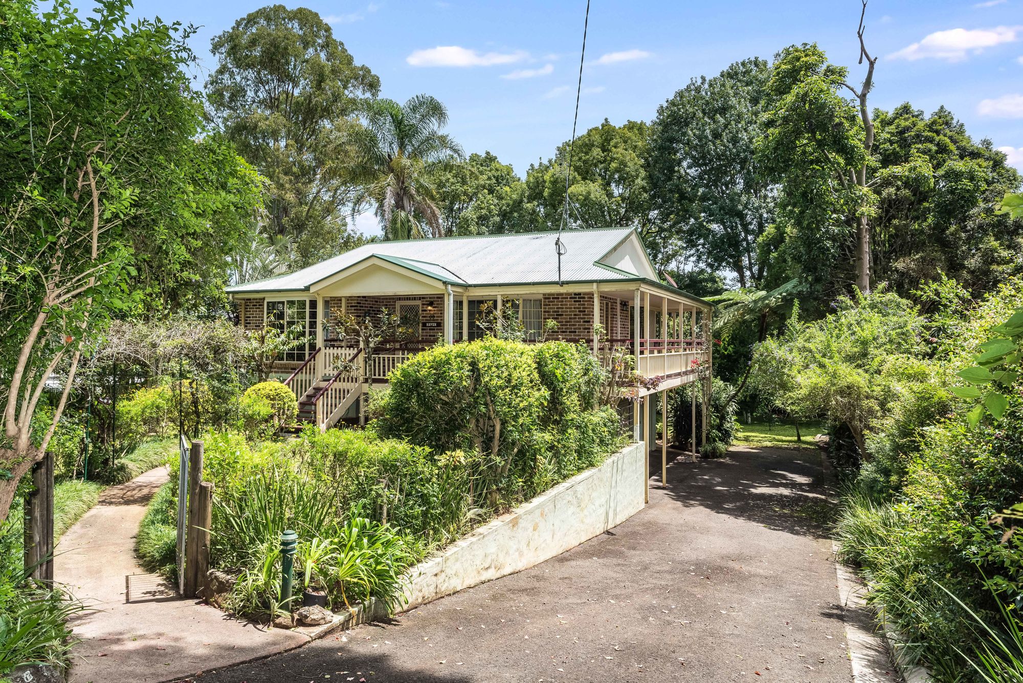 6 Ash Street, Maleny > Maleny and Hinterland Real Estate