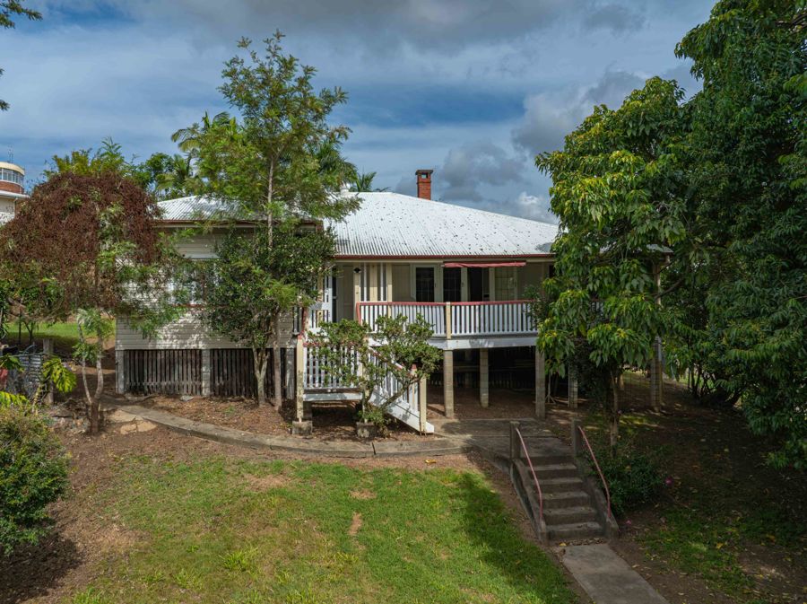 It has been an absolute pleasure to deal with Sharyn and Tom of Tom Grady Real Estate.