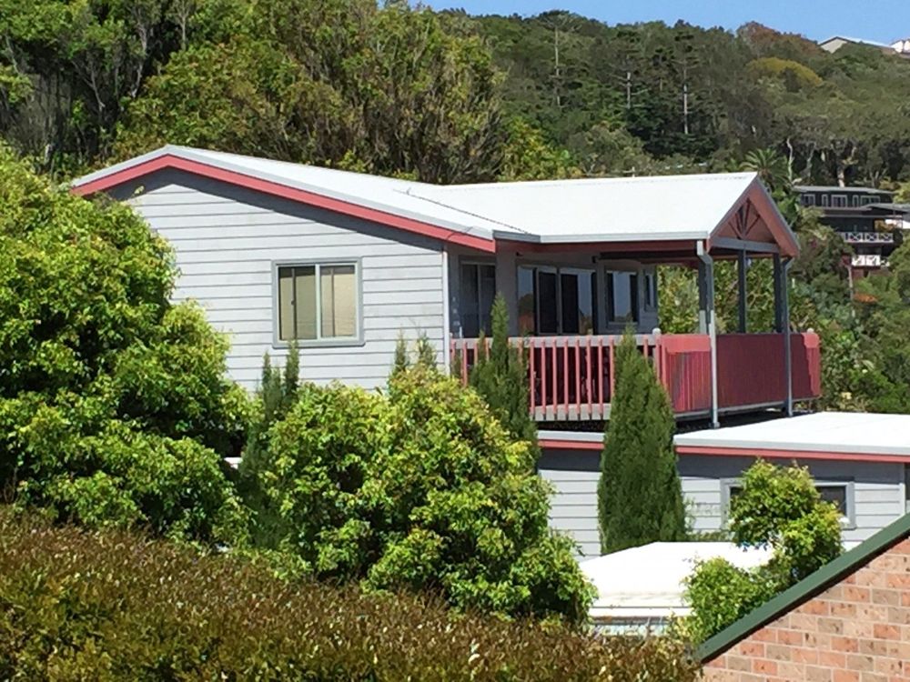 Property in Crescent Head - From $1420 Weekly
