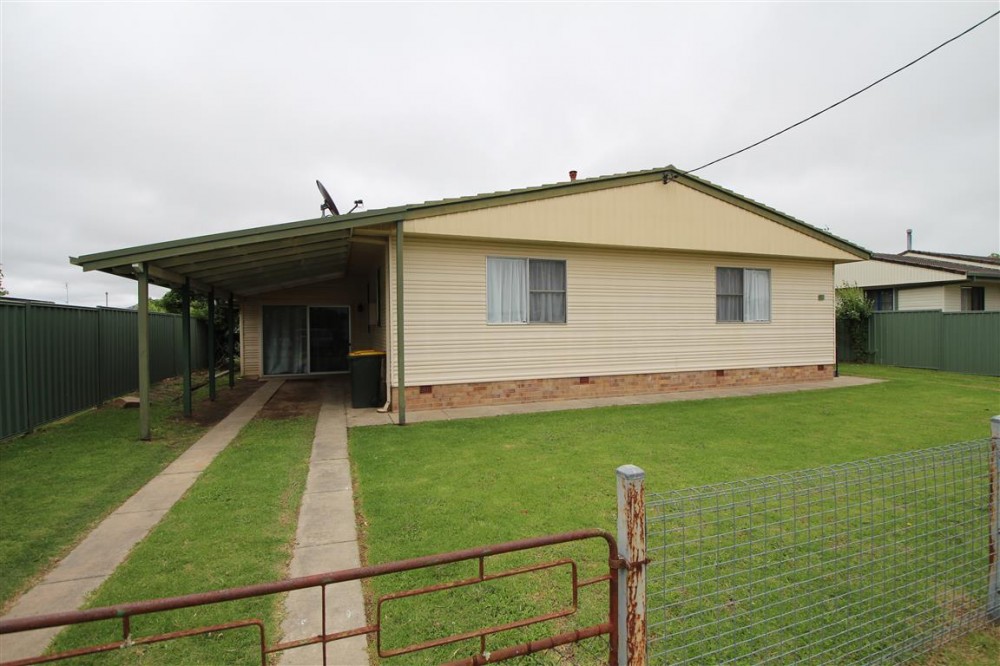 Property For Rent in Tenterfield
