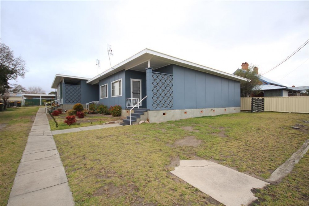 to Harold Curry Real Estate