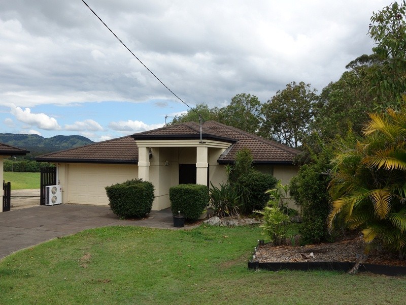 14 Wacal Road, Mothar Mountain