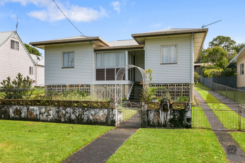 16 Oak Street, Gympie