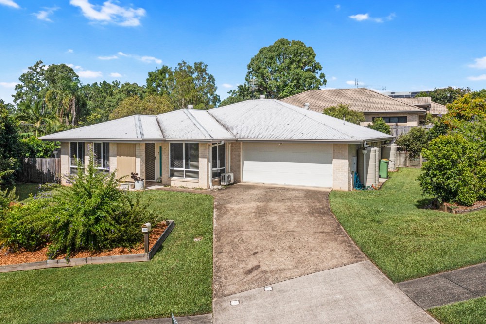 66 Bushland Drive, Southside