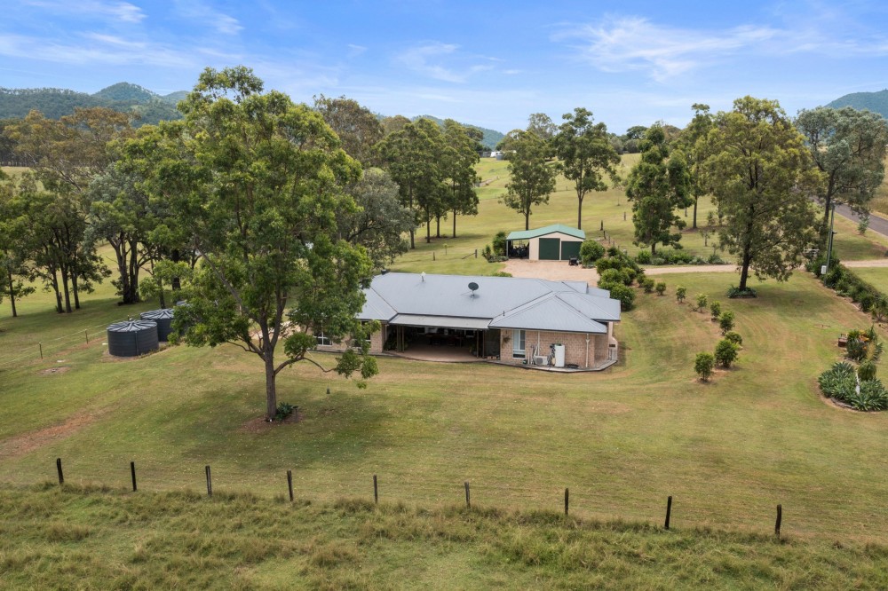 100 Barrett Road, Widgee