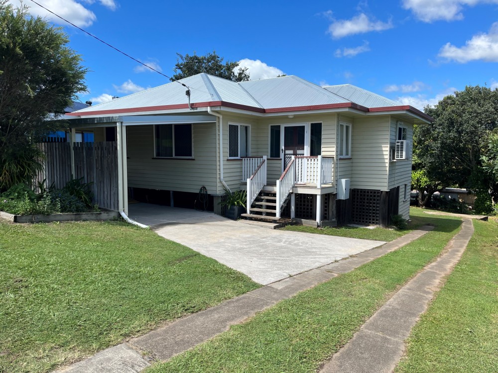 17 Main Street, Gympie