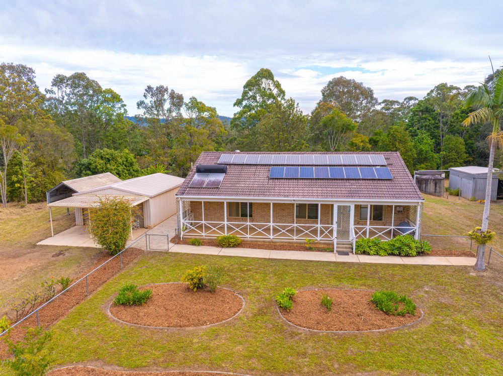 1896 Noosa Road, Traveston