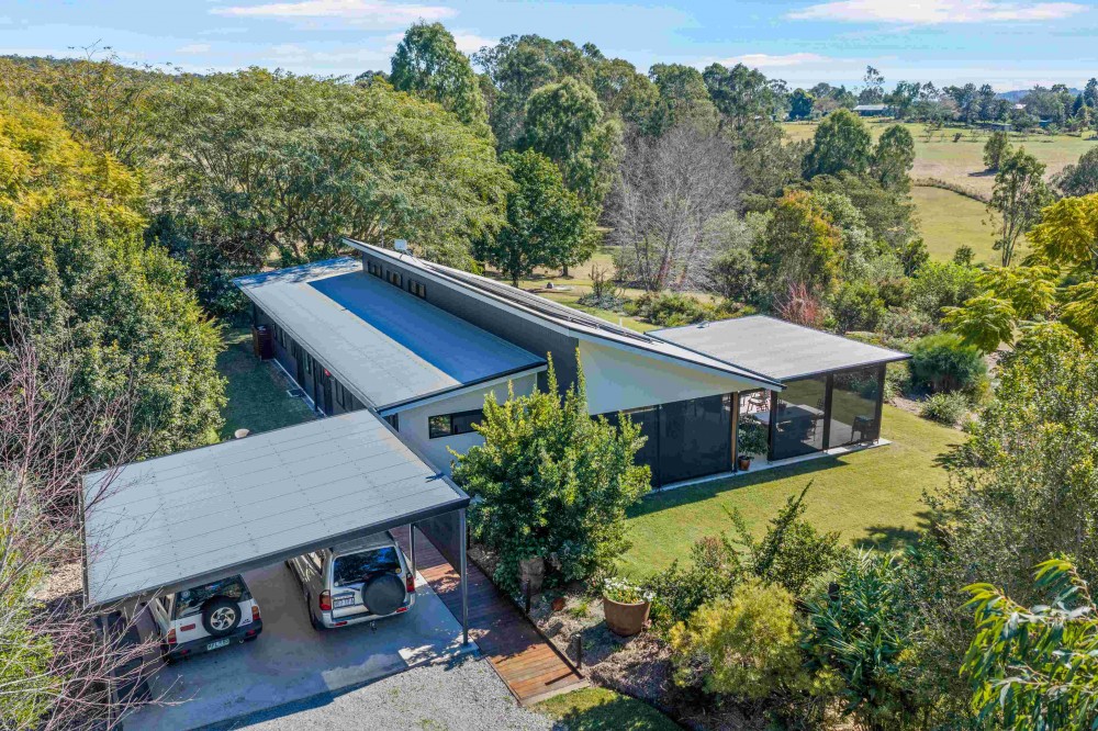 118 Silky Oak Drive, Nahrunda