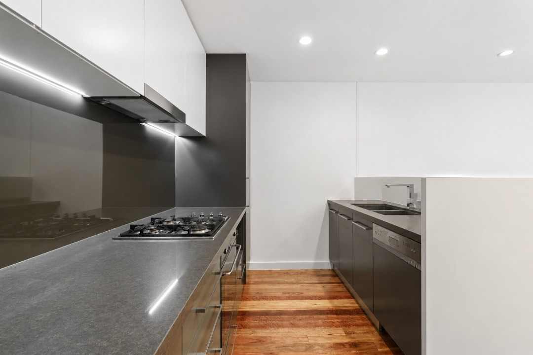 3/1 Gibbens Street, Camperdown - Thumbnail 4