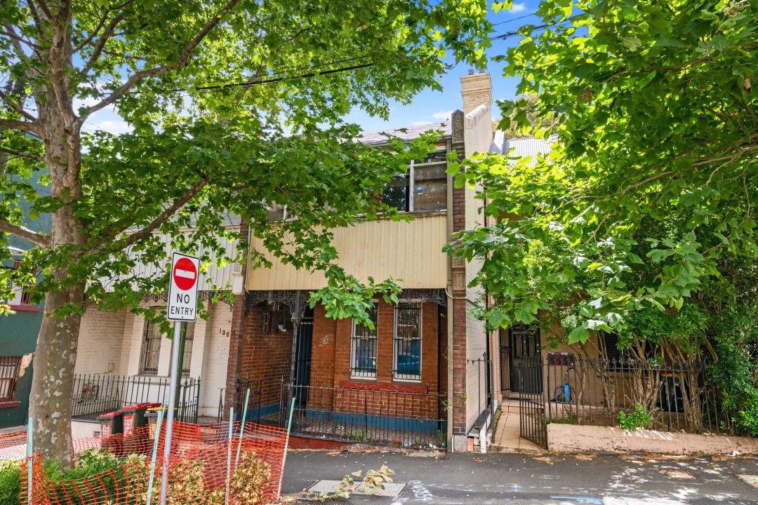 138 Bourke Street, Woolloomooloo - Thumbnail 2