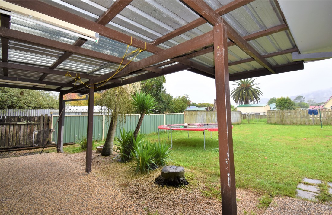 11 Clarence Street, Glenreagh > Allison Whaites Estate Agents