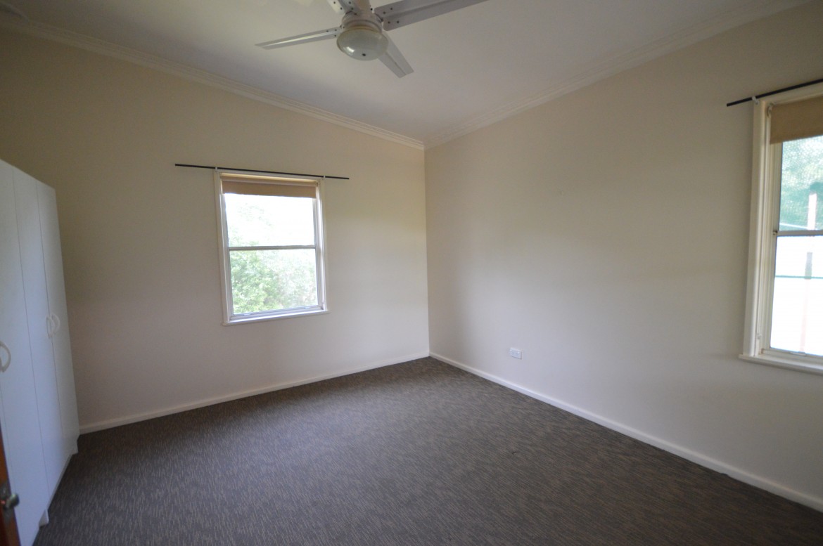 Image 5 - Open for inspection in Narromine