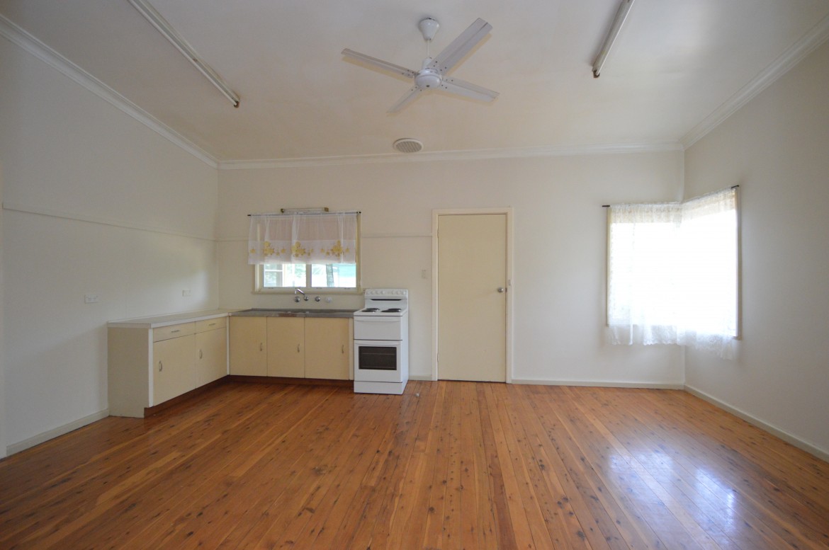 Image 3 - Narromine real estate Sold