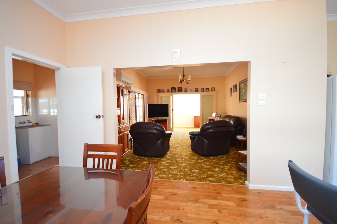 Image 3 - Dubbo real estate Sold