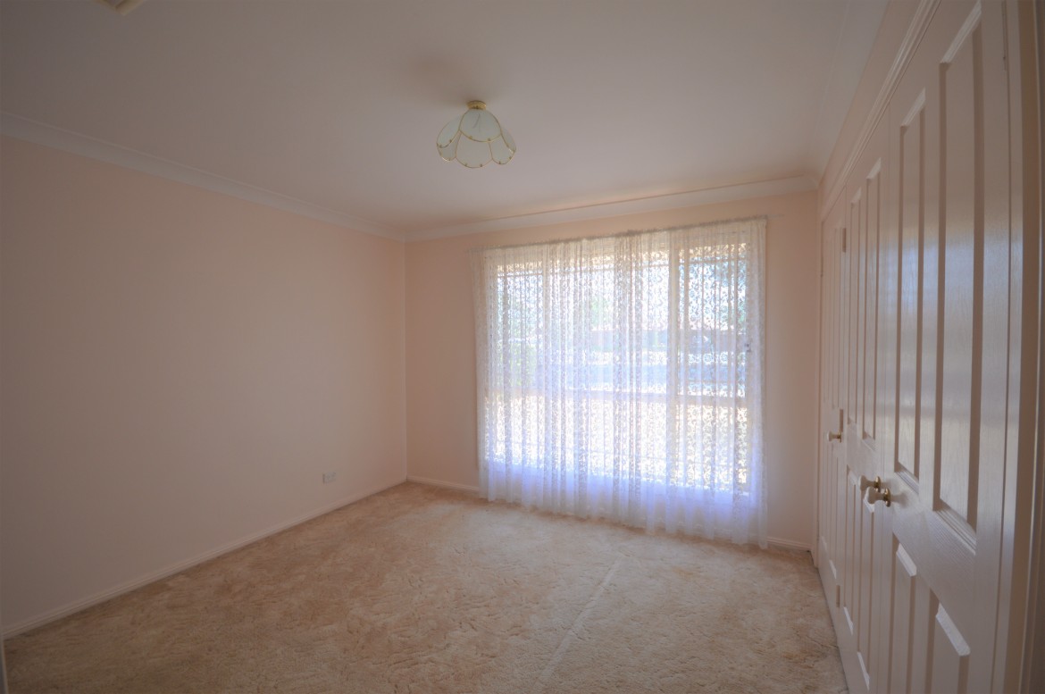 Image 5 - Open for inspection in Dubbo