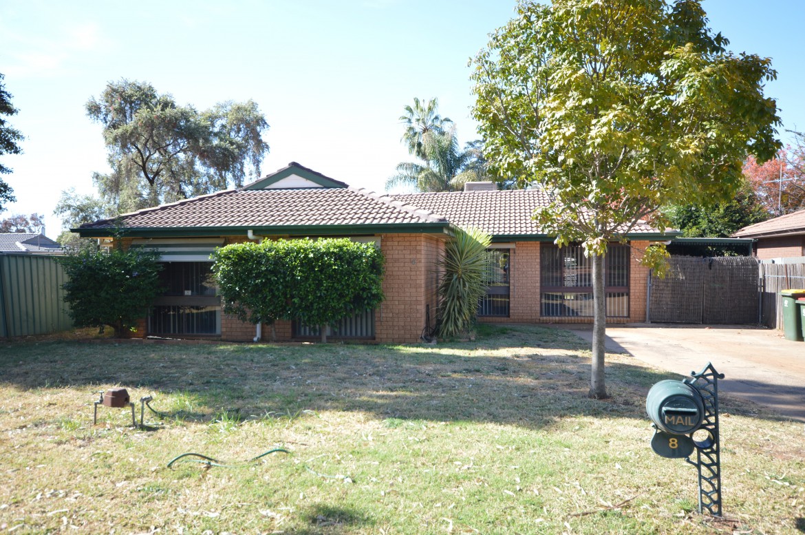 Image 7 - 8 Clews Street, Dubbo