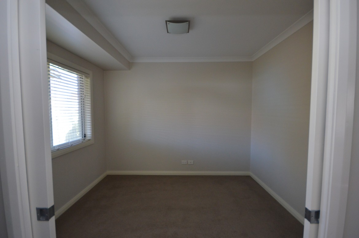 Image 4 - Real Estate in Dubbo