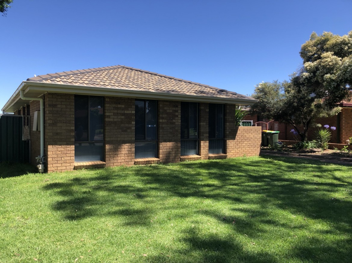 Image 1 - Property Leased in Dubbo