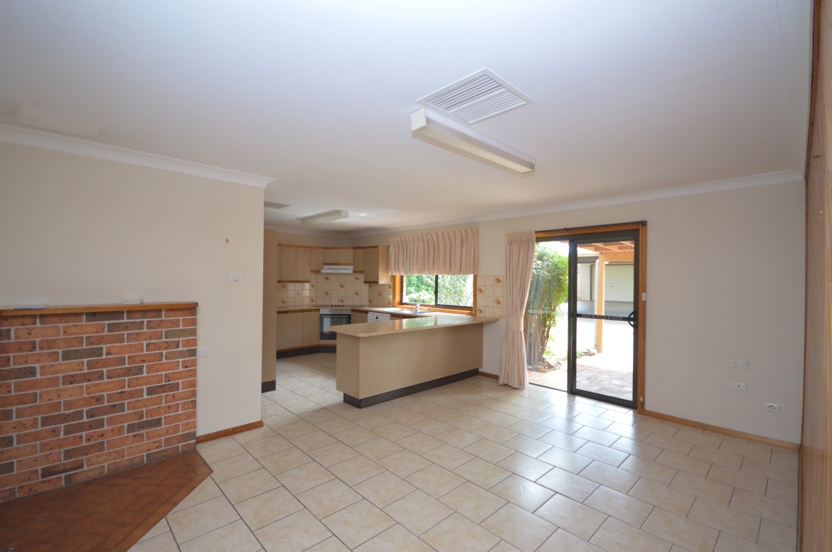 Image 4 - Real Estate in Dubbo