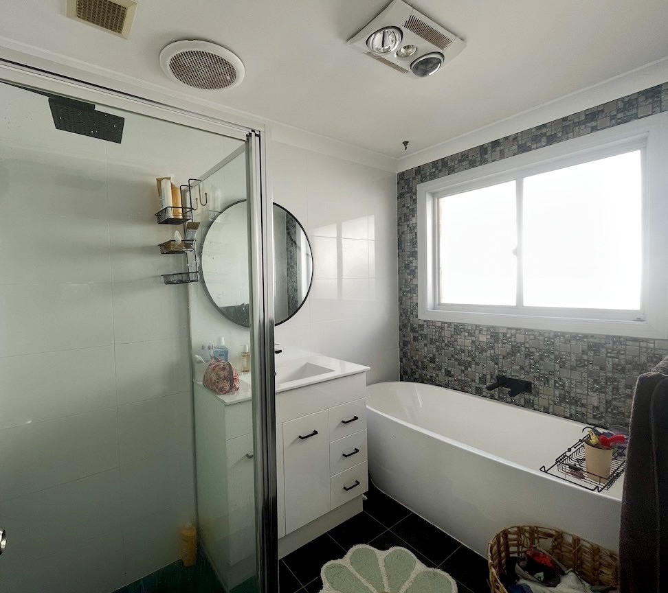 Image 5 - Open for inspection in Dubbo